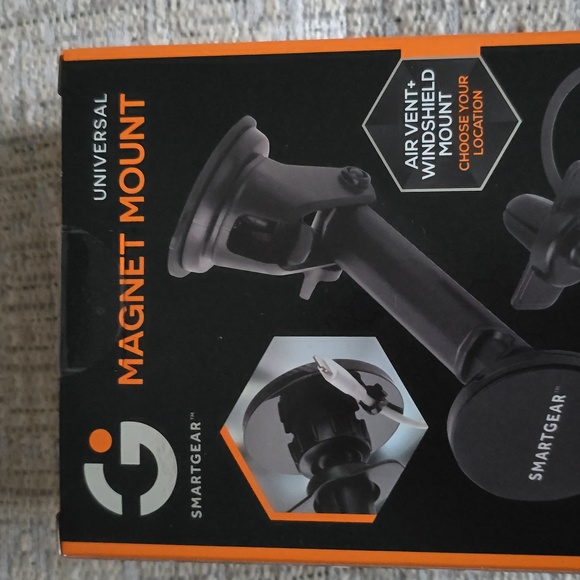 SMARTGEAR BRAND UNIVERSAL MAGNET MOUNT CELL PHONE HOLDER - Picture 7 of 9
